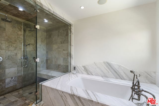 305 S June Street, Los Angeles, CA 90004 — photo 42 of 71