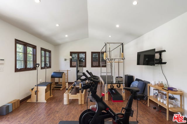 305 S June Street, Los Angeles, CA 90004 — photo 69 of 71