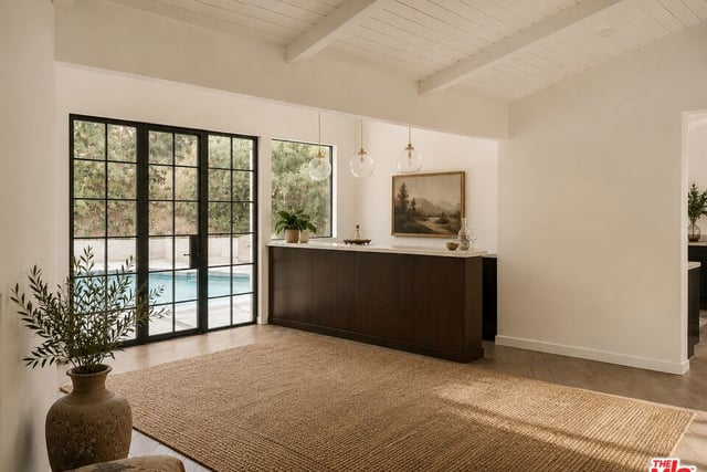 13019 Sky Valley Road, Los Angeles, CA 90049 — photo 8 of 22