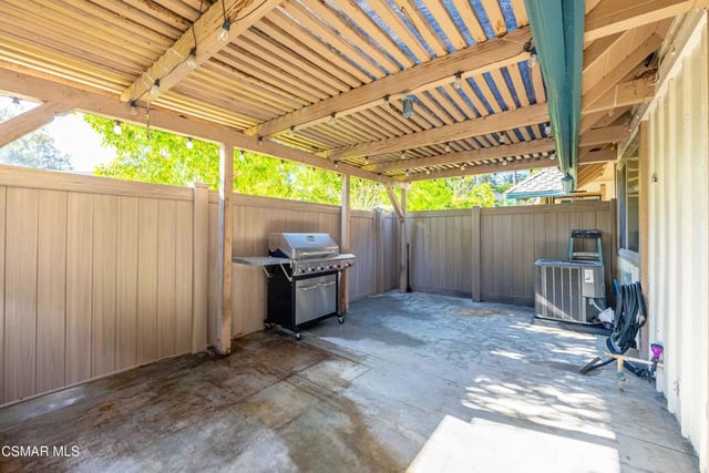 2278 Moss Court, Thousand Oaks, CA 91362 — photo 11 of 30