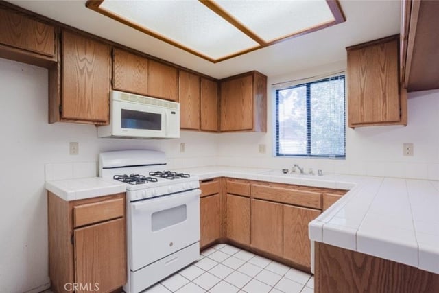43840 Bobby Jones Drive 2, Lancaster, CA 93536 — photo 10 of 33