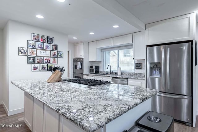 2642 Blue Ridge Circle, Simi Valley, CA 93065 — photo 8 of 57