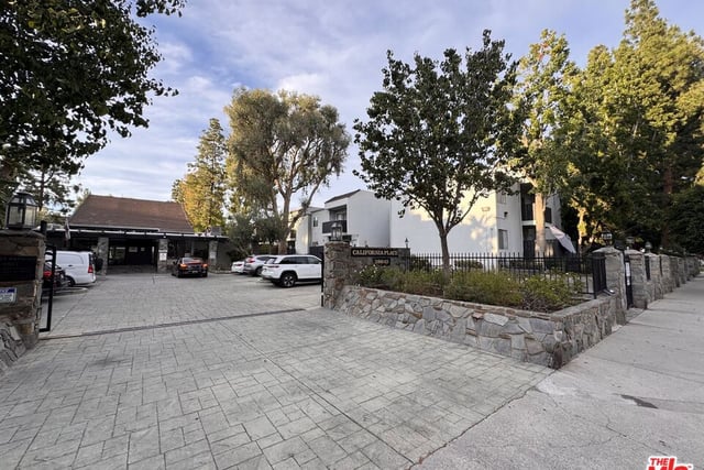 18645 Hatteras Street 263, Tarzana, CA 91356 — photo 55 of 55