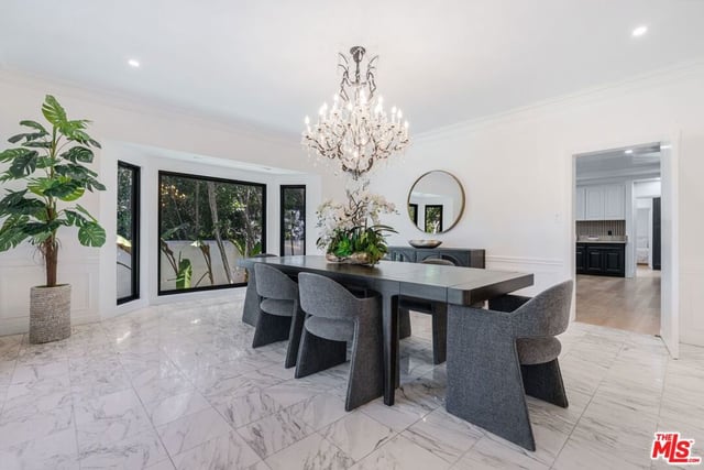 701 Trenton Drive, Beverly Hills, CA 90210 — photo 11 of 51