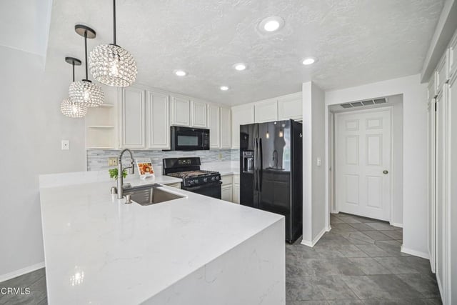 6056 Paseo Encantada, Camarillo, CA 93012 — photo 16 of 51