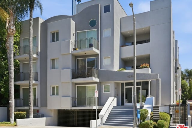 4236 Longridge Avenue 203, Los Angeles, CA 91604 — photo 30 of 32