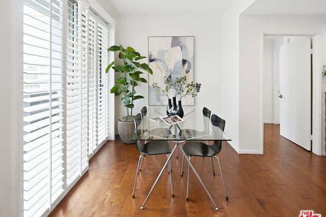 4236 Longridge Avenue 203, Los Angeles, CA 91604 — photo 9 of 32