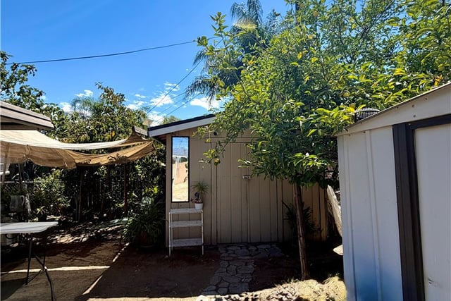 1245 Ross, Pomona, CA 91767 — photo 25 of 32