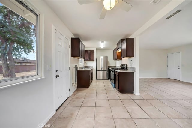 45351 Kingtree, Lancaster, CA 93534 — photo 16 of 49