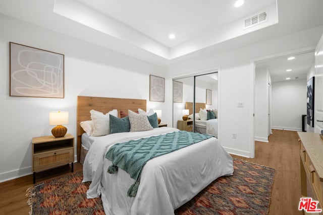 11115 Acama Street 104, Studio City, CA 91602 — photo 10 of 40