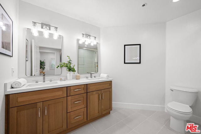 11115 Acama Street 104, Studio City, CA 91602 — photo 22 of 40