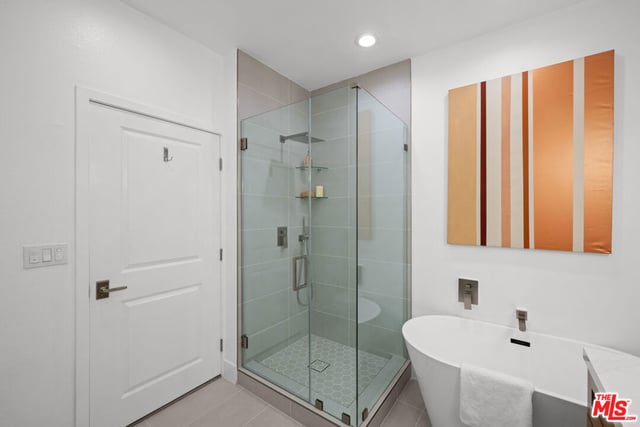 11115 Acama Street 104, Studio City, CA 91602 — photo 34 of 40