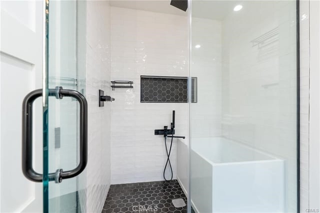 135 N Vendome Street, Los Angeles, CA 90026 — photo 15 of 40