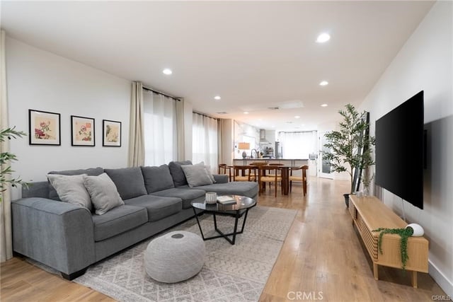 135 N Vendome Street, Los Angeles, CA 90026 — photo 3 of 40