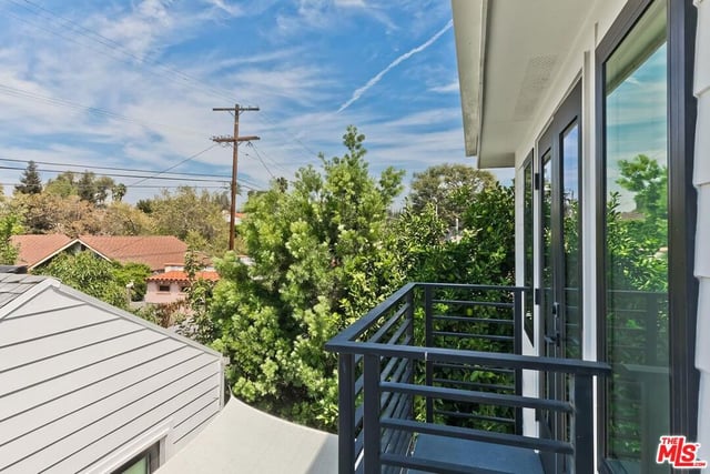1015 S Tremaine Avenue, Los Angeles, CA 90019 — photo 28 of 55