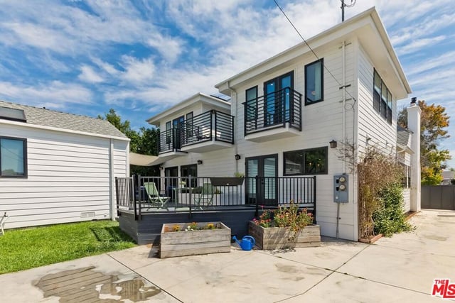 1015 S Tremaine Avenue, Los Angeles, CA 90019 — photo 44 of 55