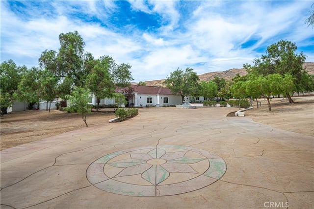 7227 Spigno Place, Agua Dulce, CA 91390 — photo 23 of 75
