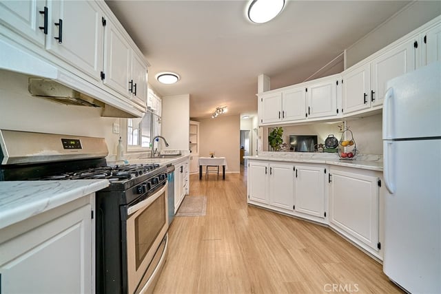 3595 Santa Fe 155, Long Beach, CA 90810 — photo 14 of 18