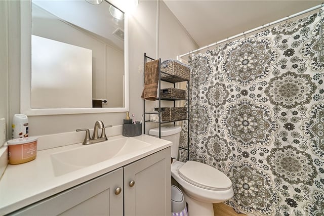 3595 Santa Fe 155, Long Beach, CA 90810 — photo 16 of 18