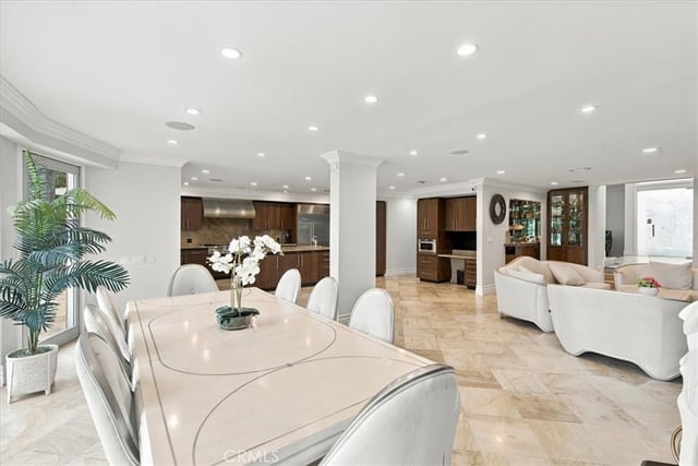5320 Louise Avenue, Encino, CA 91316 — photo 11 of 64