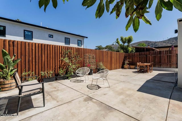115 W Center Street, Ventura, CA 93001 — photo 27 of 32