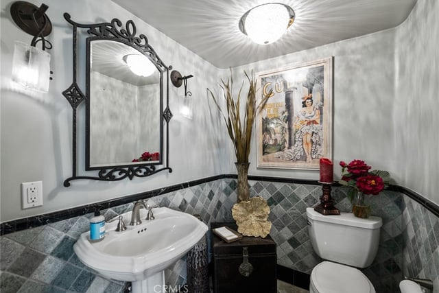 132 Park, Long Beach, CA 90803 — photo 16 of 56