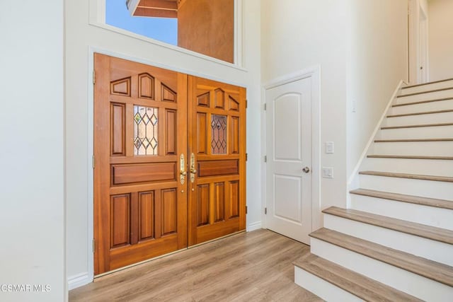 688 Velarde Drive, Thousand Oaks, CA 91360 — photo 18 of 35