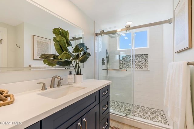 688 Velarde Drive, Thousand Oaks, CA 91360 — photo 22 of 35