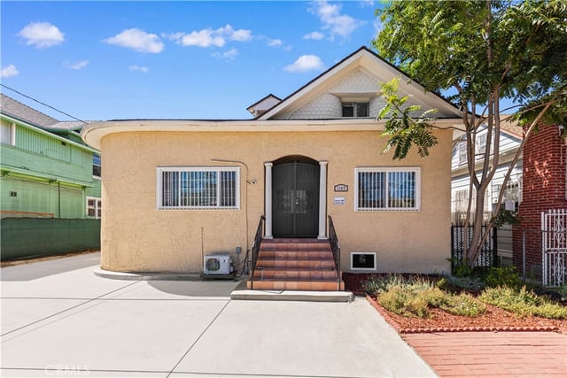 1147 S Westlake Avenue, Los Angeles, CA 90006 — photo 10 of 75