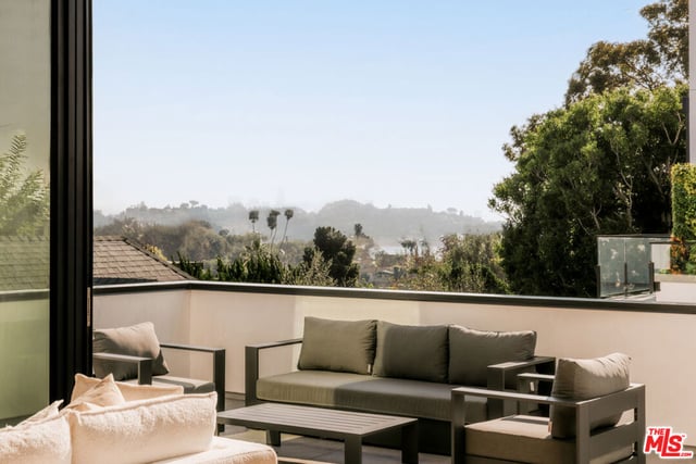 2919 Waverly 308, Los Angeles, CA 90039 — photo 10 of 18