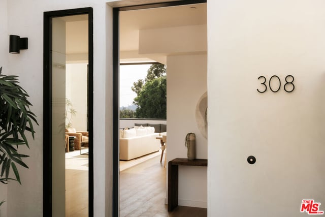2919 Waverly 308, Los Angeles, CA 90039 — photo 17 of 18