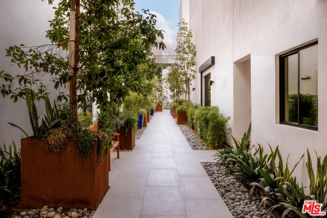 2919 Waverly 101, Los Angeles, CA 90039 — photo 18 of 18