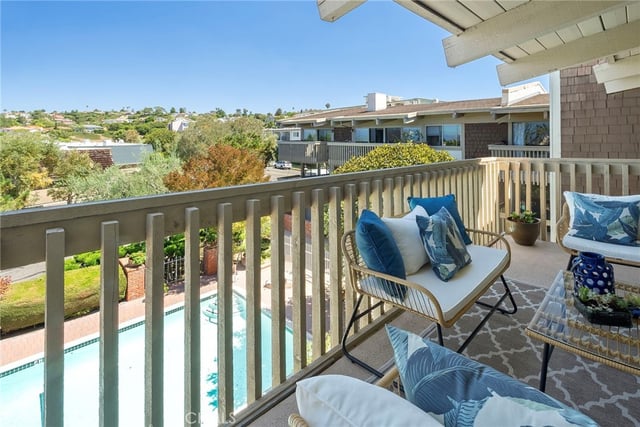 6526 Ocean Crest Drive A312, Rancho Palos Verdes, CA 90275 — photo 17 of 34