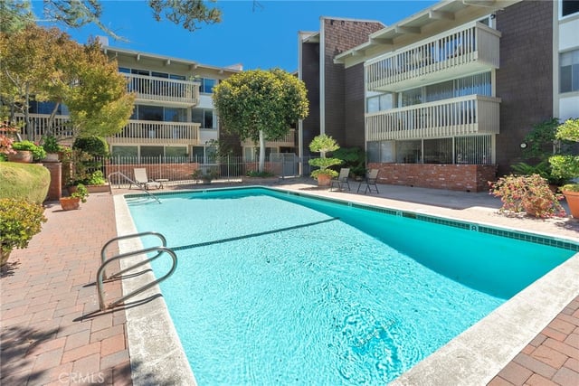 6526 Ocean Crest Drive A312, Rancho Palos Verdes, CA 90275 — photo 25 of 34