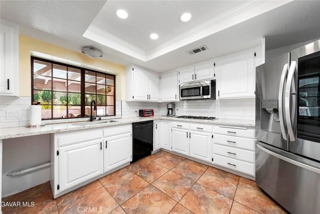 43029 Ed Halley, Lancaster, CA 93536 — photo 17 of 45