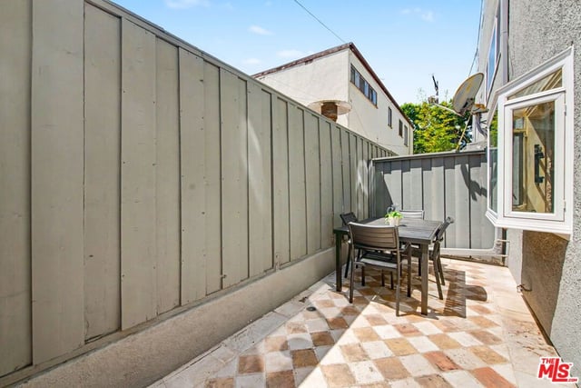 2408 34th Street 4, Santa Monica, CA 90405 — photo 18 of 35