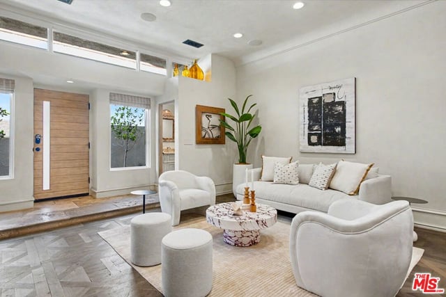 2408 34th Street 4, Santa Monica, CA 90405 — photo 2 of 35
