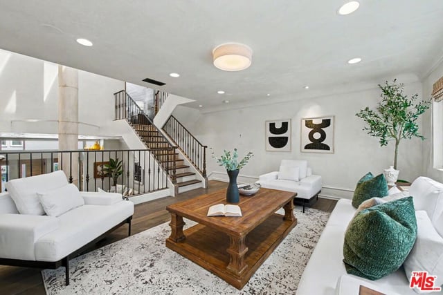 2408 34th Street 4, Santa Monica, CA 90405 — photo 5 of 35