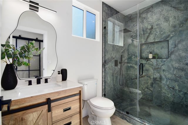 20100 Hatteras Street, Woodland Hills, CA 91367 — photo 22 of 43