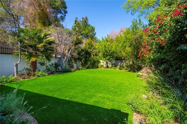 20100 Hatteras Street, Woodland Hills, CA 91367 — photo 37 of 43