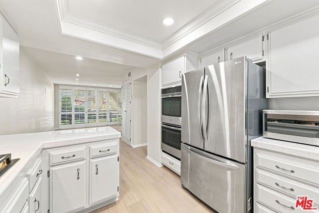 21801 Burbank Boulevard 83, Los Angeles, CA 91367 — photo 12 of 45