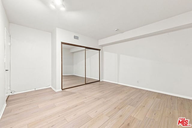 21801 Burbank Boulevard 83, Los Angeles, CA 91367 — photo 22 of 45