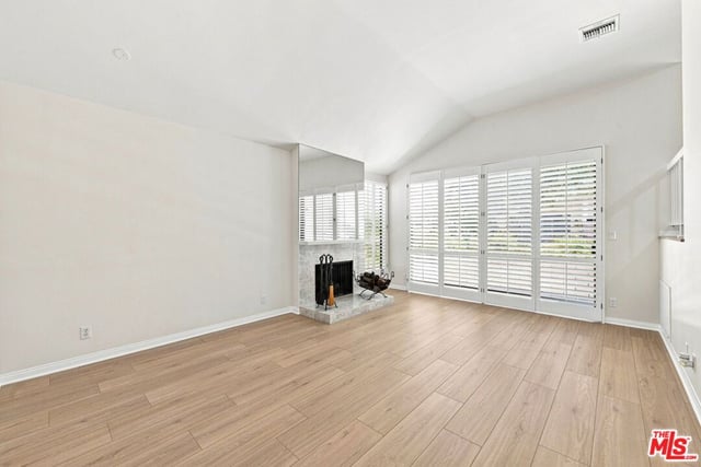 21801 Burbank Boulevard 83, Los Angeles, CA 91367 — photo 5 of 45
