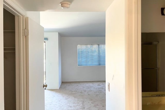 1637 N Verdugo Road, Glendale, CA 91208 — photo 14 of 27