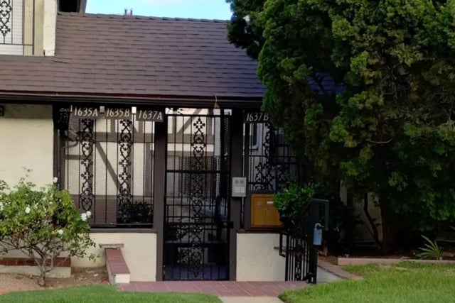 1637 N Verdugo Road, Glendale, CA 91208 — photo 2 of 27