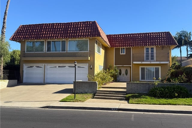 6390 E Bixby Hill, Long Beach, CA 90815 — photo 3 of 34