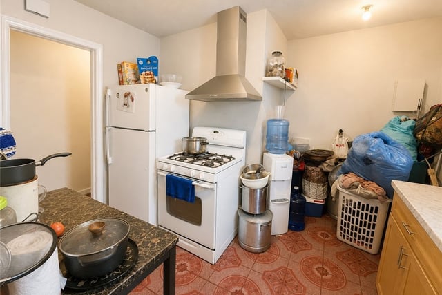7833 Crocker, Los Angeles, CA 90003 — photo 17 of 28