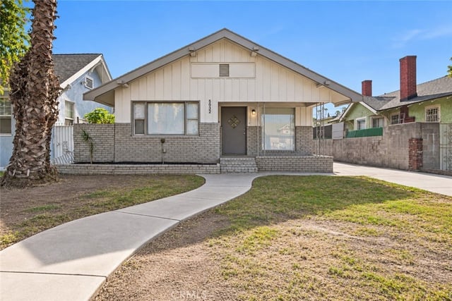 5032 S Wilton Place, Los Angeles, CA 90062 — photo 2 of 26
