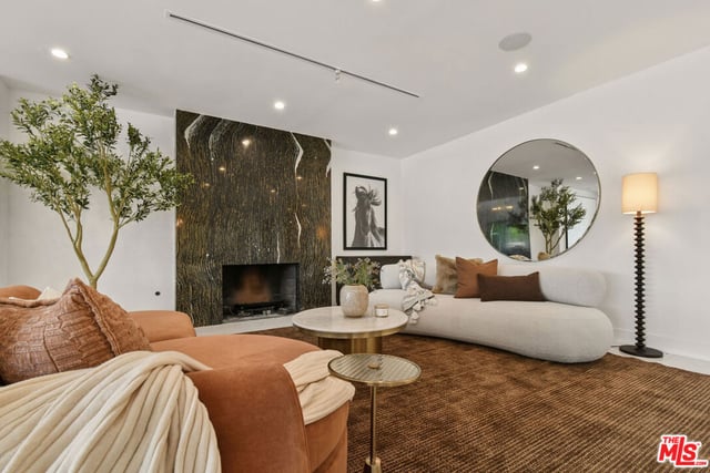 4423 Bergamo Drive, Los Angeles, CA 91436 — photo 12 of 45