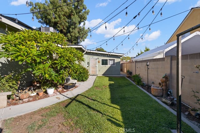11876 Lesser, Norwalk, CA 90650 — photo 7 of 58